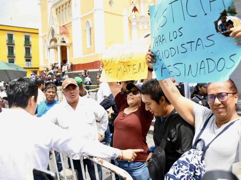 Funcionario estatal de Veracruz hostiga a familiares de periodistas