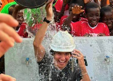 Influencer mexicano construye un pozo de agua