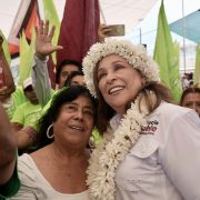 En septiembre van Reformas para mujeres de 60 a 64 años y becas de estudiantes: Nahle