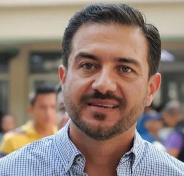 Yunes Márquez giran orden de aprehensión contra senador electo