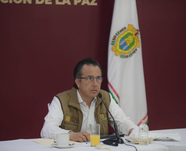 Servicio de grúas y corralones en Veracruz serán regulados: Cuitláhuac García