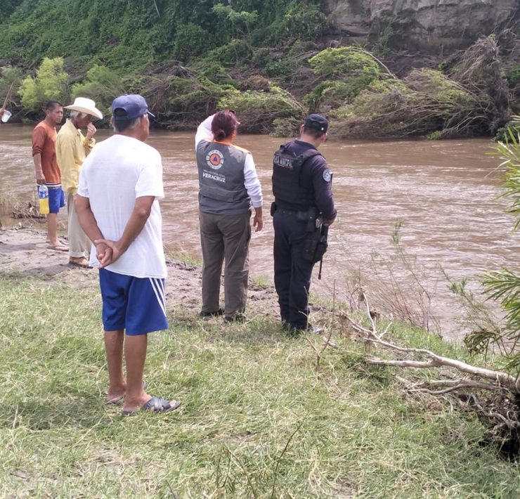 Una niña y su tía mueren ahogadas en río Jamapa