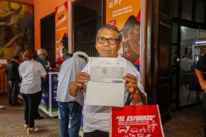 Largas filas para pagar el predial 2025 reflejan el compromiso de los meridanos con el desarrollo de su ciudad.