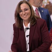 extitular de salud
