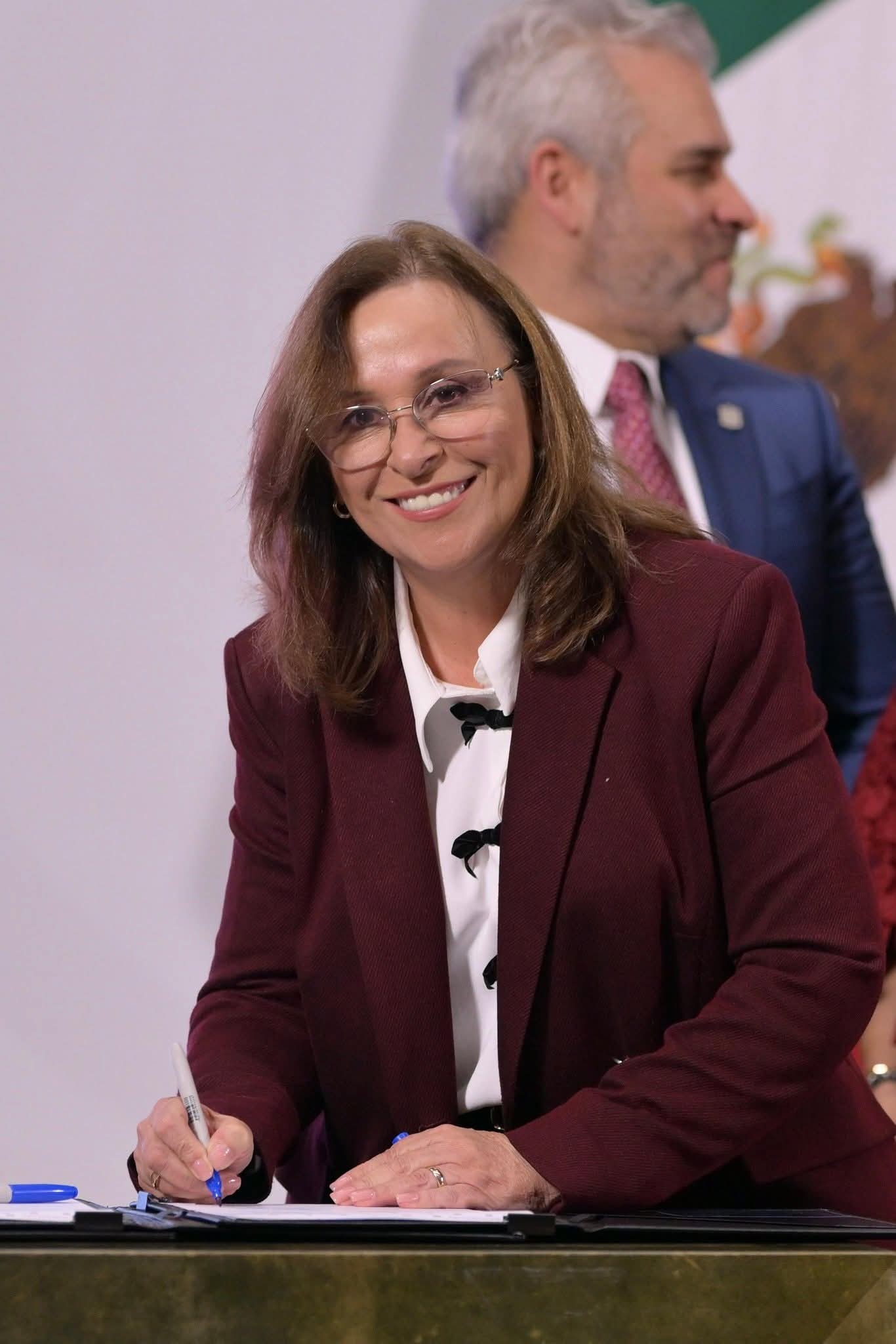 extitular de salud
