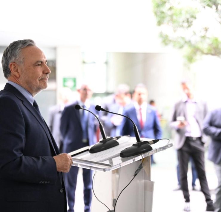 Diputados impulsan propuesta para que FGR cree comisión contra huachicol fiscal